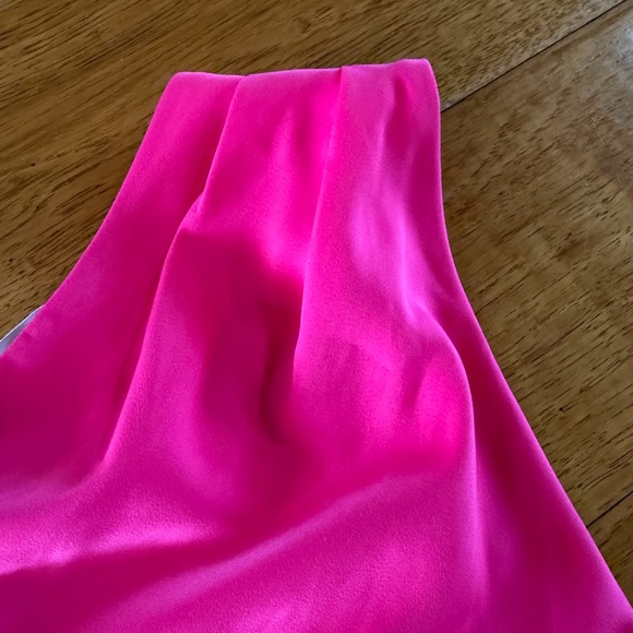 Superdown Crystal Pink One-Shoulder mini dress - Picture 4 of 10